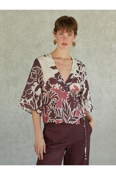 LC Waikiki Özmarka New Season Double-Breasted Collar Floral Women's Kimono