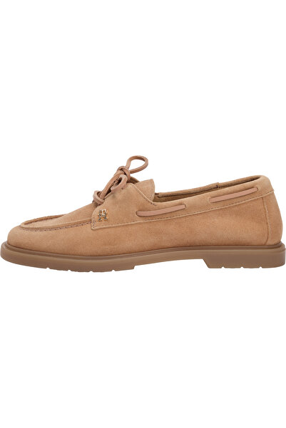 Tommy Hilfiger Women's Light Suede Boat Shoe