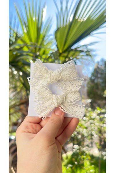 Toka Perisi Baby Girl White Lace 2-Piece Bow Metal Clip Buckle