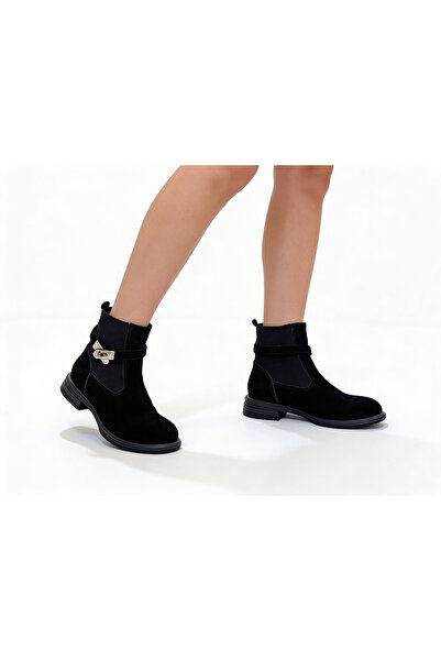 Hare Shoes Kadın Siyah Süet Deri Tokalı Lastik Detaylı Bot