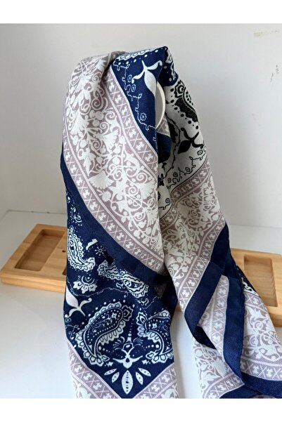 VOBEEYKU Ethnic Patterned Navy Blue White Scarf 70*70 cm