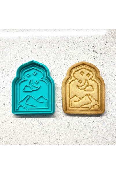 Craftelle قالب بسكويت على شكل نافذة مع منظر للهلال والصحراء |   مجموعة الطواب...