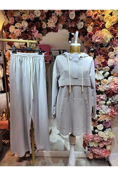 Kayra kadın açık gri kapşonlu kanguru cepli geniş paçalı pantolonlu takım