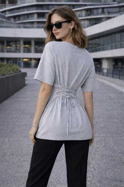 WE&ME Γυναικείο φόρεμα T-shirt με δέσιμο στη μέση και χαλαρή εφαρμογή – Μοντέ...