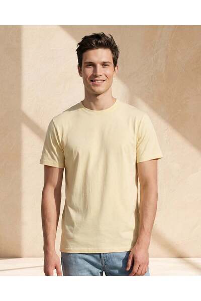 REDTAG Men Yellow Basic Solid T-Shirt