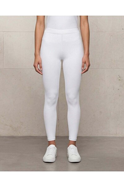 REDTAG طقم ليجنز نسائي أبيض سادة مكون من قطعتين