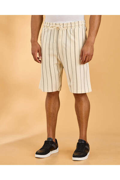 REDTAG شورت رجالي من قماش جاكار العاجي