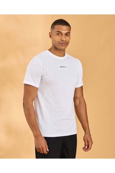 REDTAG تي شيرت رجالي أبيض مطبوع