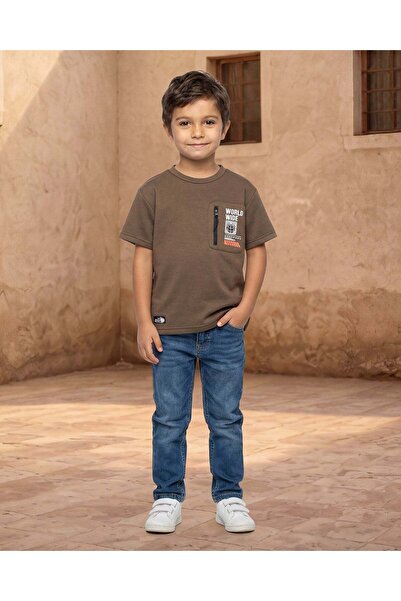 REDTAG تي شيرت بني مطبوع للأولاد