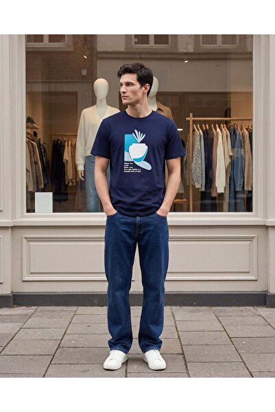 REDTAG تي شيرت رجالي مطبوع باللون الأزرق البحري