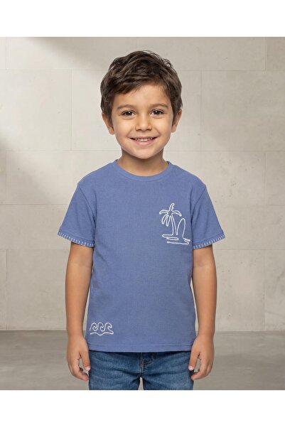 REDTAG تي شيرت مطبوع باللون الأزرق البحري للأولاد