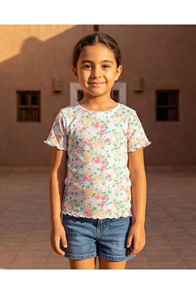 REDTAG تيشيرت بناتي مضلع بطبعة زهور متنوعة