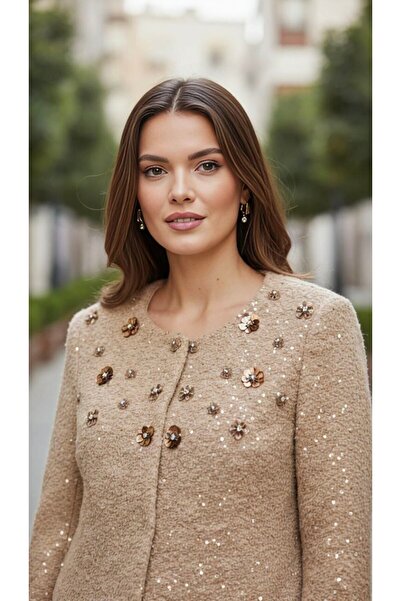 Rabiossa Kadın Payet İşlemeli ve Kürk Detaylı Buklet Ceket