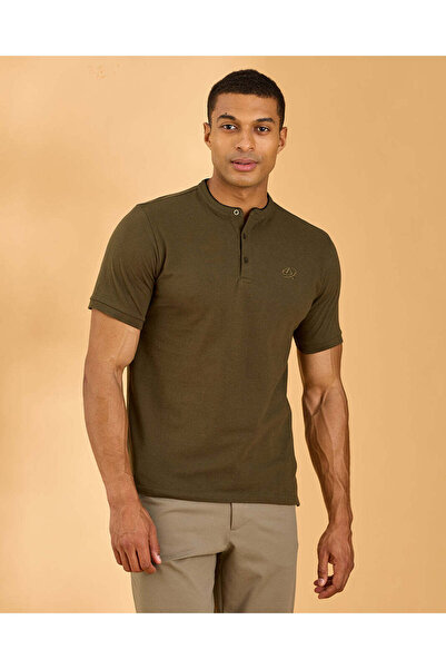REDTAG قميص رجالي أخضر سادة كلاسيكي