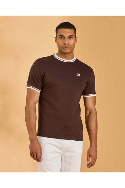 REDTAG تيشيرت رجالي بني اللون مزين