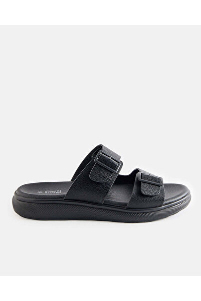 REDTAG صندل مريح أسود للرجال