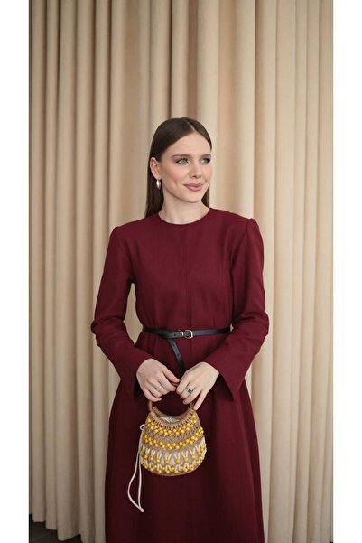 secret of VALORIA Premium Belt Detailed Long Hijab Dress |   Minimalist Styli...