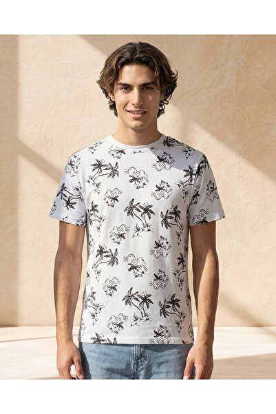 REDTAG تي شيرت رجالي أبيض مطبوع