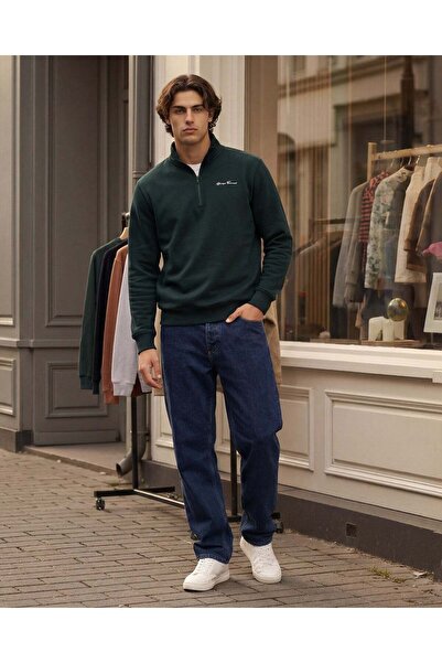 REDTAG سويت شيرت رجالي بلون أزرق مخضر بنصف سحاب وياقة عالية