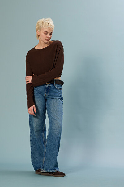 Nisan Yikamali Sweater