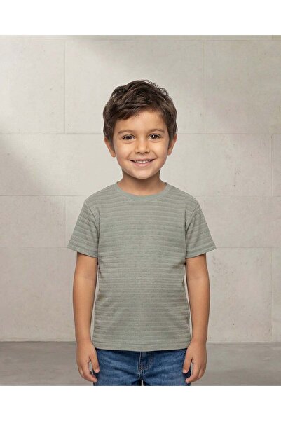 REDTAG تي شيرت أخضر مطبوع للأولاد