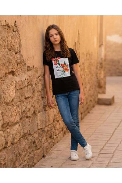 REDTAG تي شيرت أسود مطبوع للفتيات الكبيرات