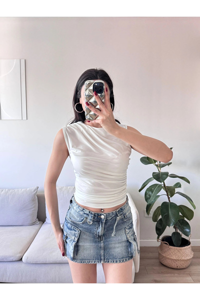 Zoom Butik Drapeli Kolsuz Bluz - BEYAZ