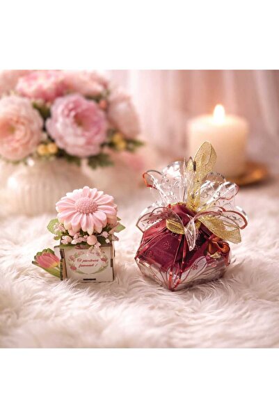 victiny Cutie cadou decorata cu flori artificiale si o margareta lumanare par...