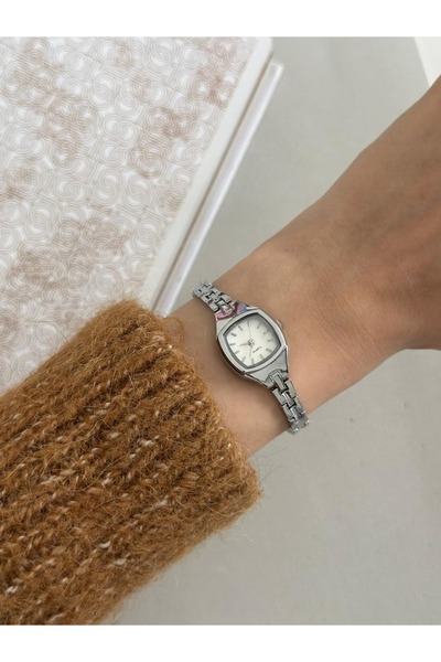 MERW Dora Model Silver Color Metal Cord Vintage Series Women Wrist Watch