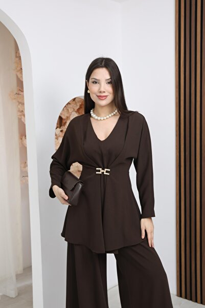 Ekim Store Buckle Y-Neck Blouse and Trousers Set