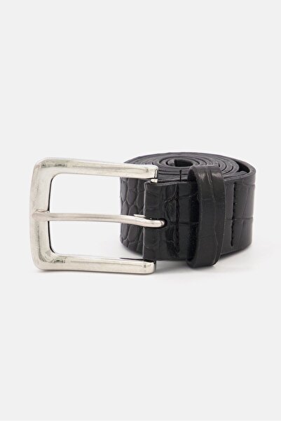 Don't Call Me Jennyfer Women Faux Leather Buckle Belt, Black