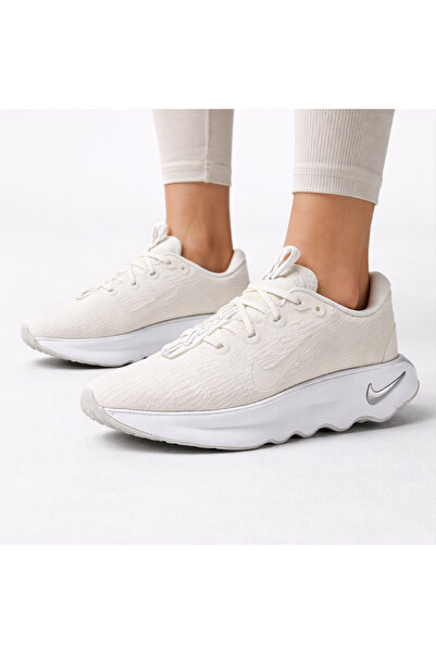 Nike Motiva White Casual Sneakers Sportie