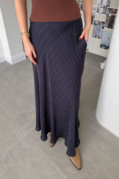 MAGARDE Premium Pocketed Skirt - Dark Blue