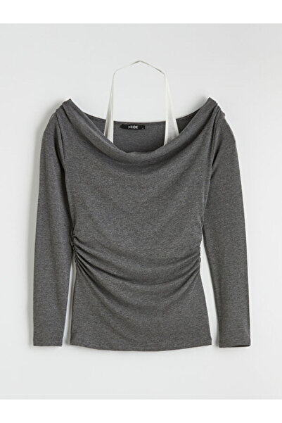 LC Waikiki Freezen Store'dan Eşsiz Ürünler I Geniş Roba Yaka Büzgülü Bluz