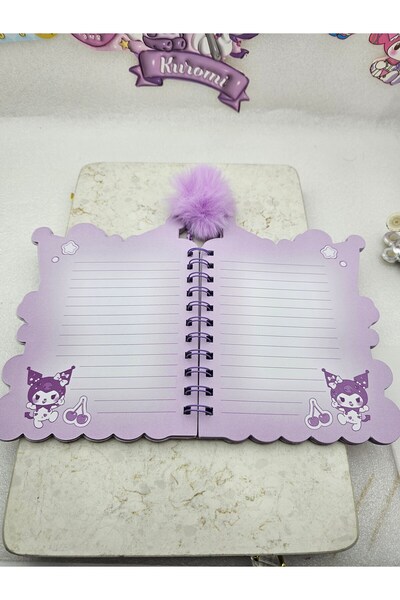 Meyra Accessories Kuromi Figürlü Özel Kesim Spiralli Defter: Peluş Ponponlu Sanrio Karakterli Hediyelik Okul Notluğu