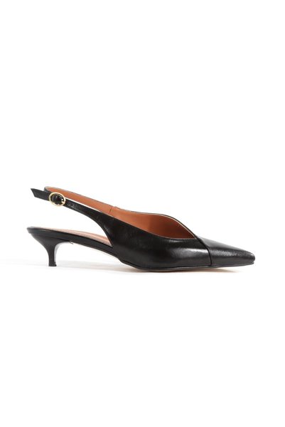 BİR-SEN SHOES Pointed Toe, Short Heel, Stylish Shoes with a Band on the Back.