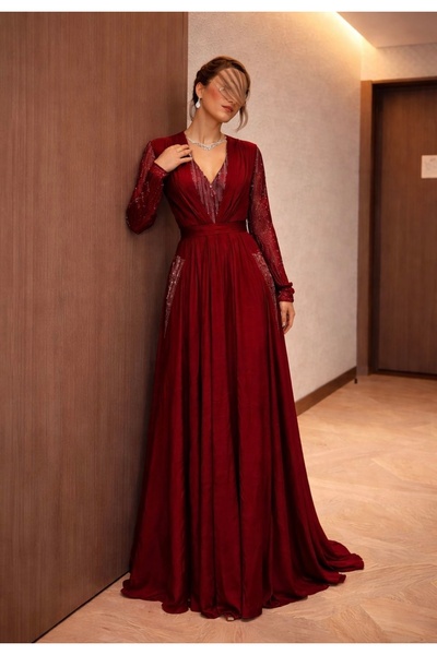 Joji red sequined Lace dress