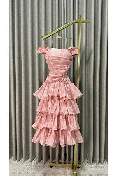 SandIfashion Crinkle dress with layered shimmer, the trend of the season