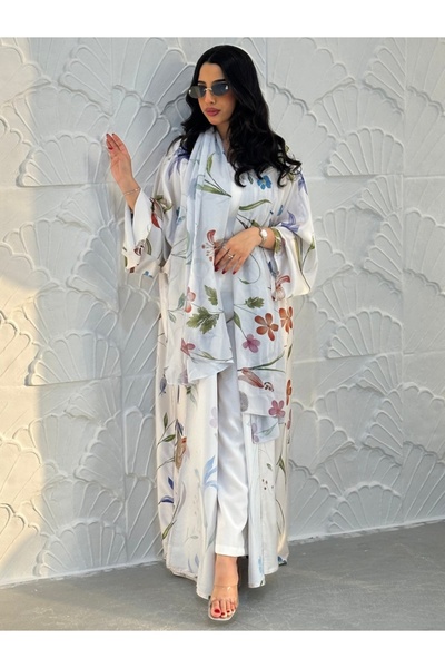 Noon Noora Fashionable Printed Robe and Headscarf Two-piece Set