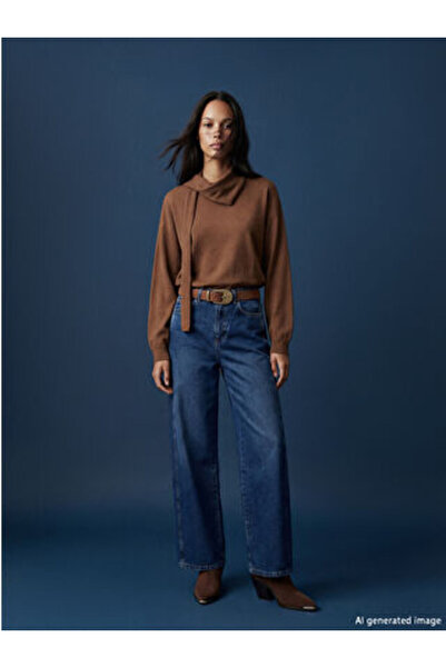 LC Waikiki بنطلون جينز نسائي فضفاض من M1 SEZON باللون الأزرق الفاتح