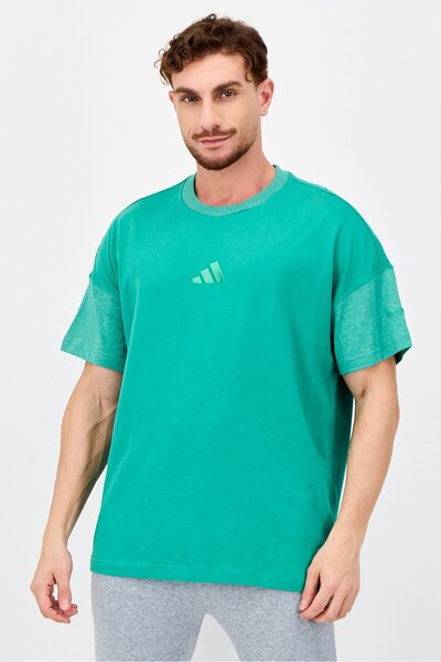 adidas تي شيرت رجالي رياضي بأكمام قصيرة مناسب للخارج، باللون الأخضر