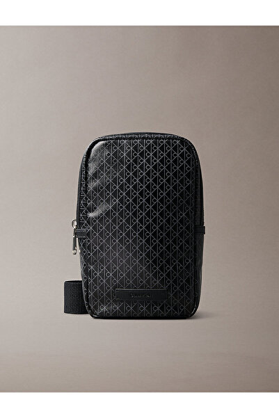 Calvin Klein Erkek Emblem Aop Square Sling Omuz Çantası