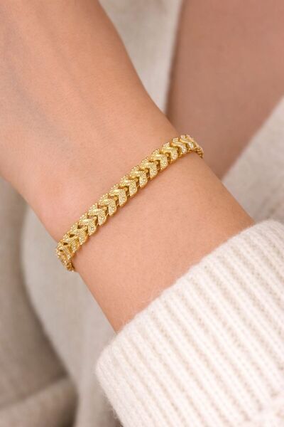 Elifin ışığı Altın Yaprak Motifli Dokulu Çelik Bileklik ✨