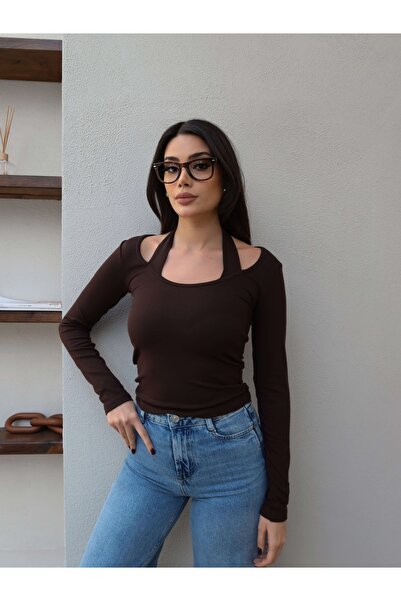 ESRAHELVACI Blouse with Neck Detail