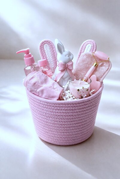 NODITTUDE 🎀 Coș Cadou „Pink Serenity” – Răsfăț Delicat în Nuanțe Pastel