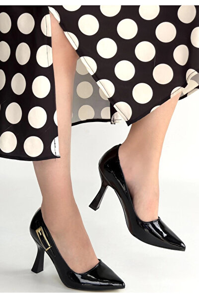 TH COLLECTİON Cerin Black Patent Leather Heeled Shoes - 39