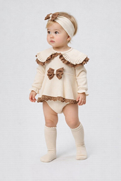 İZYALİF BABY Baby Girl Lace 3-Piece Romper Set with Cotton Holiday Socks Incl...