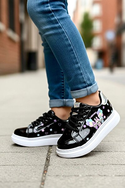 Görkem bebe ayakkabı ve tekstil DJEVOJČIČINA LABUBU TEMATIKA Patike