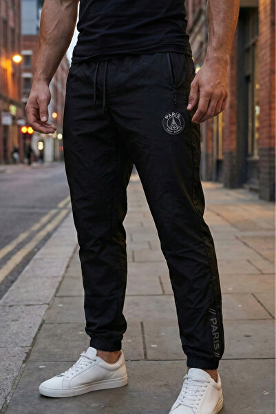 embody Pantaloni sport Fas Jogger negri model Paris cu buzunare cu fermoar 7795