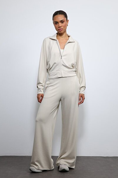 Daphne Modal Dokulu Yumuşak Kumaş Ceket & Palazzo Pantolon Takım – Rahat ve Ş...